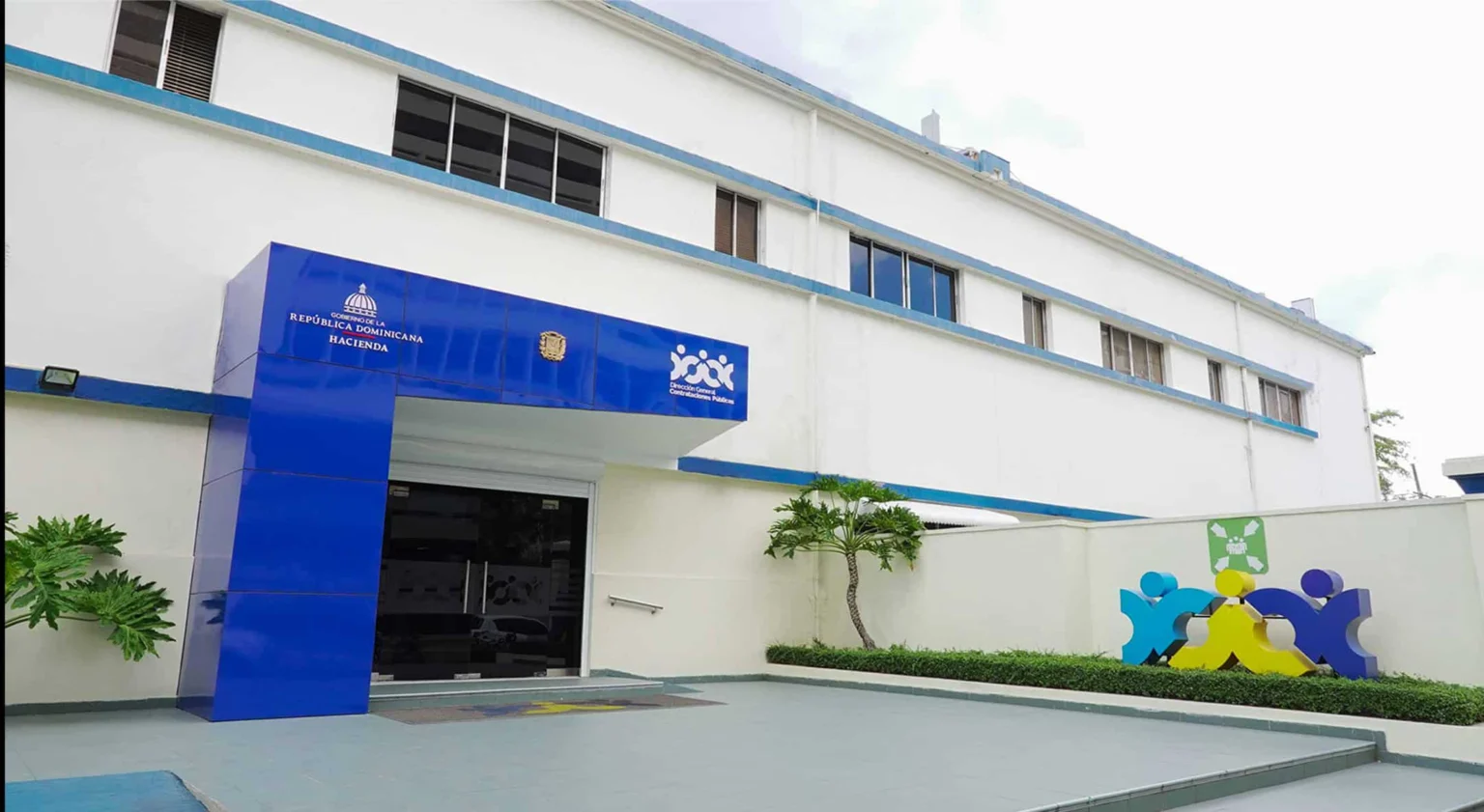 DGCP suspende 38 altos funcionarios por inhabilidades