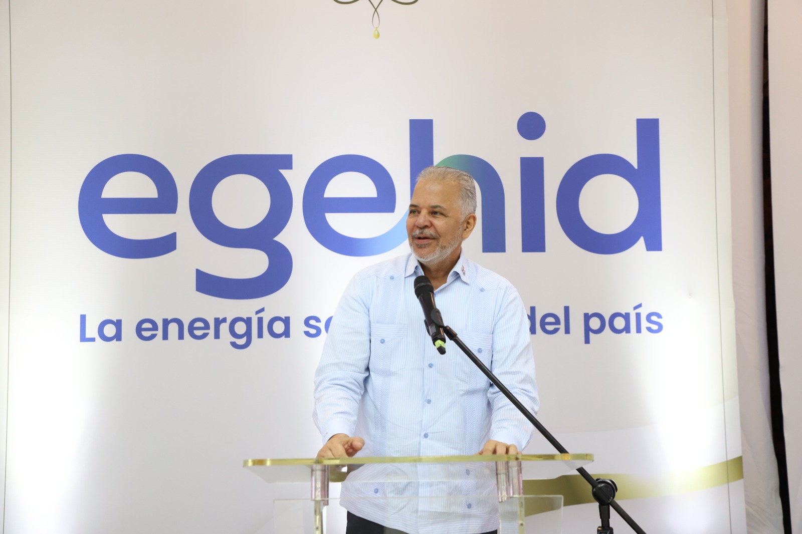 &Aacute;ngel Salazar  destaca que la EGEHID est&aacute; trabajando para estabilizar el sistema el&eacute;ctrico 