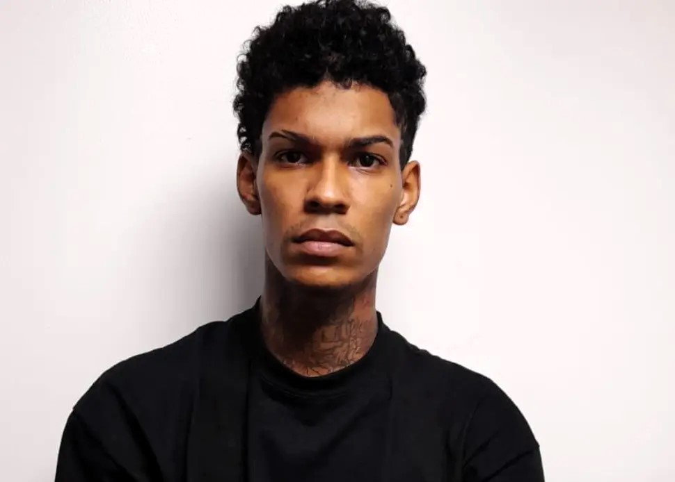 Dilon Baby es arrestado por supuesta implicaci&oacute;n con menor y falsificar c&eacute;dula