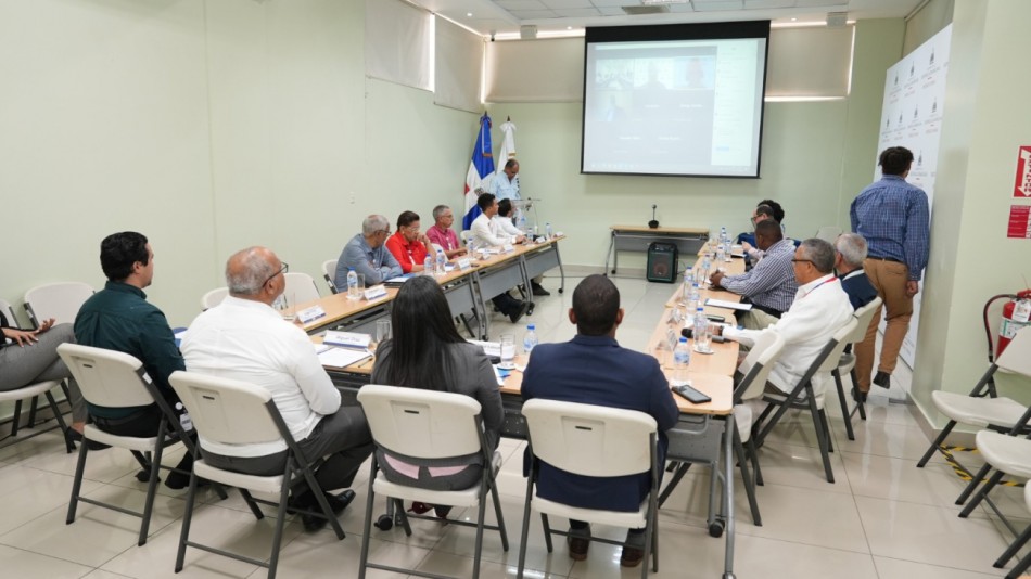 República Dominicana avanza en la formalización de la minería artesanal
