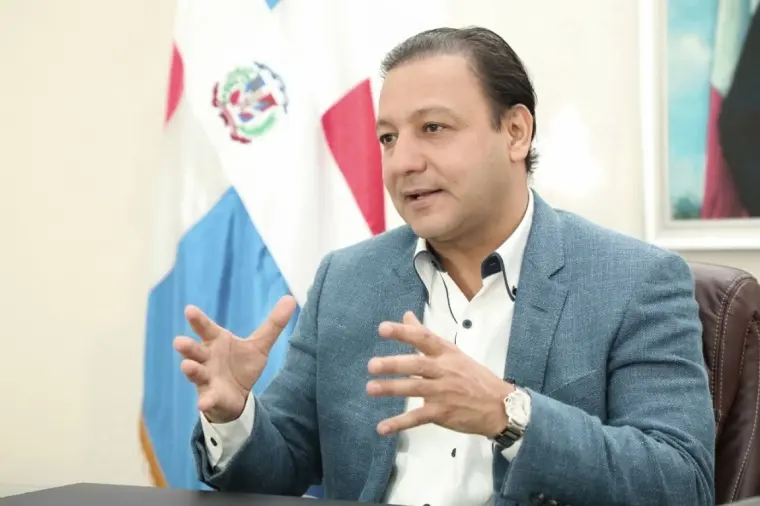 Abel Mart&iacute;nez a Abinader: &ldquo;No bastan las buenas intenciones, se debe tener la experiencia&rdquo;