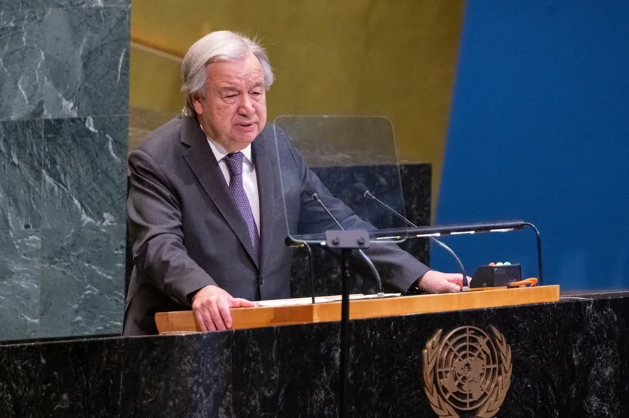  ONU urge reabrir el estrecho de Ormuz y alerta de una &laquo;emergencia alimentaria global