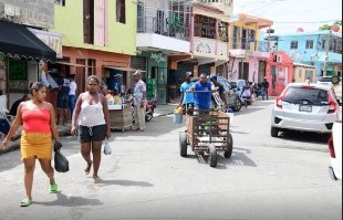DIRIGENTES COMUNITARIOS DE LA ZONA DEL CALICHE DE CRISTO REY DESMIENTEN VERSI&Oacute;N&hellip;!!!
