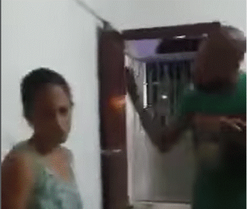  Hombre abusa f&iacute;sica y verbalmente al parece a su pareja sentimental