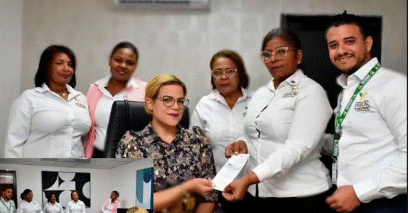 La DIGECAC efectu&oacute; la promoci&oacute;n de &ldquo;Valores &Iacute;ntegros&rdquo;, con motivo a la semana &laquo;&Eacute;tica es integridad&raquo; milla extra para el fortalecimiento de la integridad de la instituci&oacute;n