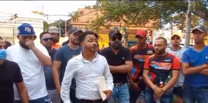 Comerciantes exigen oportunidades de trabajo 