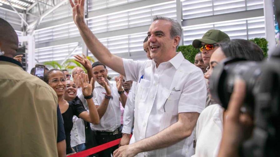 Abinader visitar&aacute; este fin de semana a Espaillat, Mar&iacute;a Trinidad S&aacute;nchez y Saman&aacute;