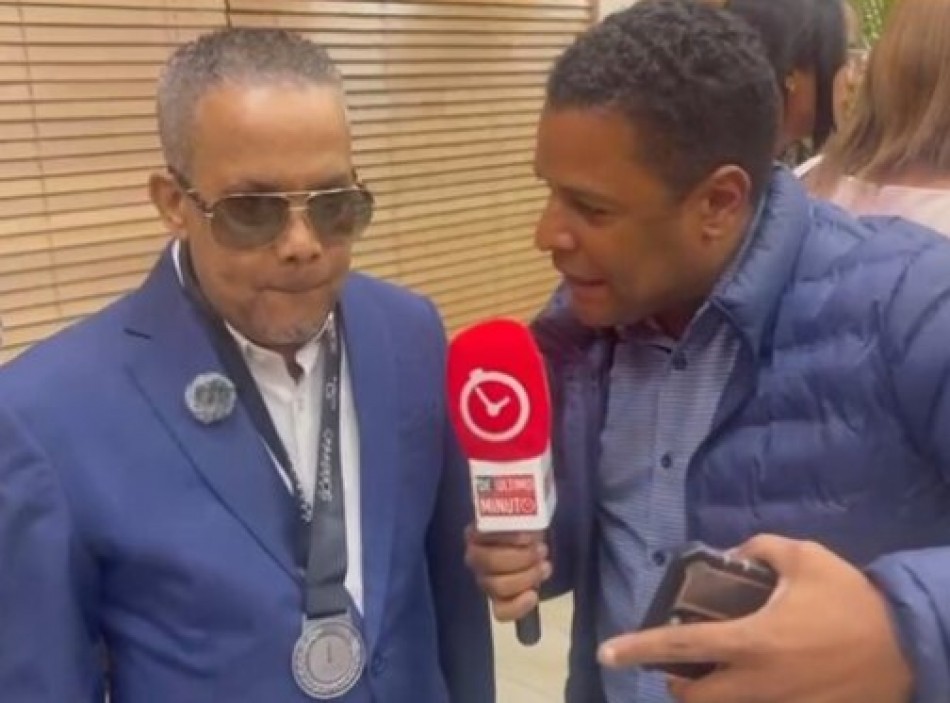 H&eacute;ctor Acosta &ldquo;El Torito&rdquo; recibe reconocimiento rumbo a Premios Soberano 2026