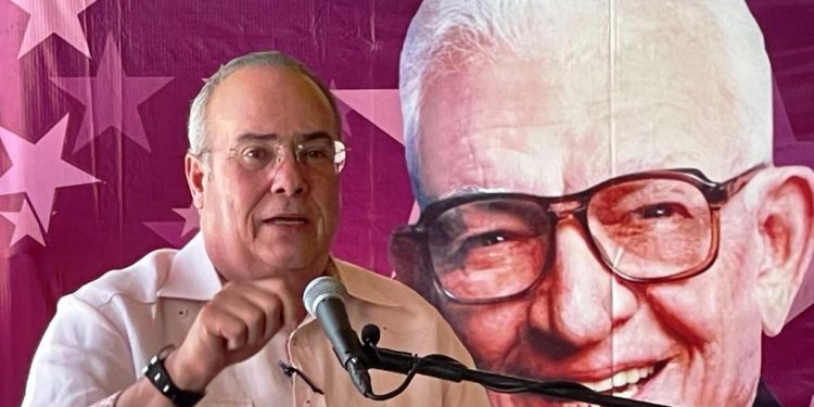 Charles Mariotti: &raquo; PRM est&aacute; desesperado por declive en la imagen de su Gobierno &laquo;