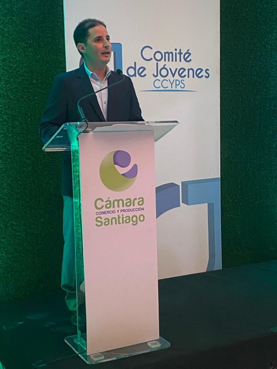 Comit&eacute; de J&oacute;venes de la C&aacute;mara de Santiago realizan el encuentro &ldquo;C&oacute;ctel & Networking&rdquo;