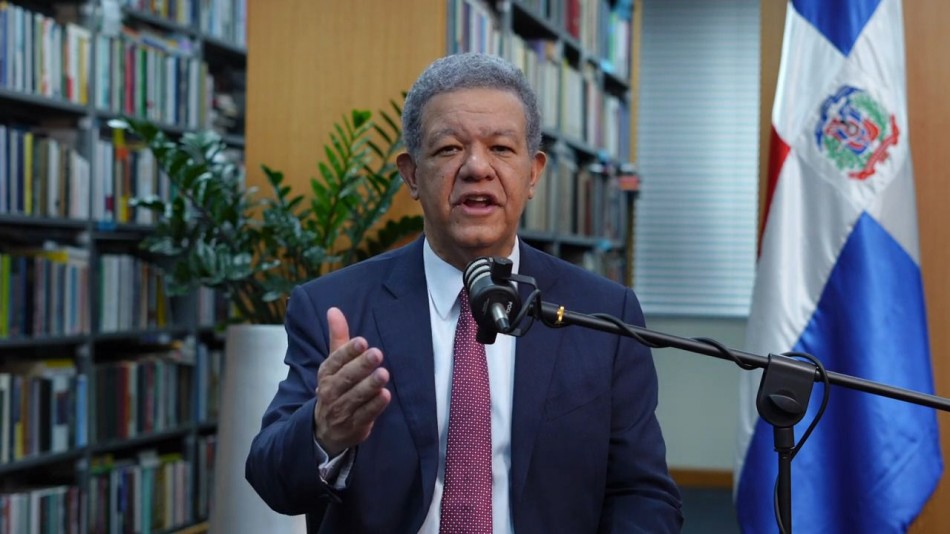 Leonel lanzar&aacute; &ldquo;El Rugido del Le&oacute;n&rdquo; primer podcast de un candidato presidencial en RD