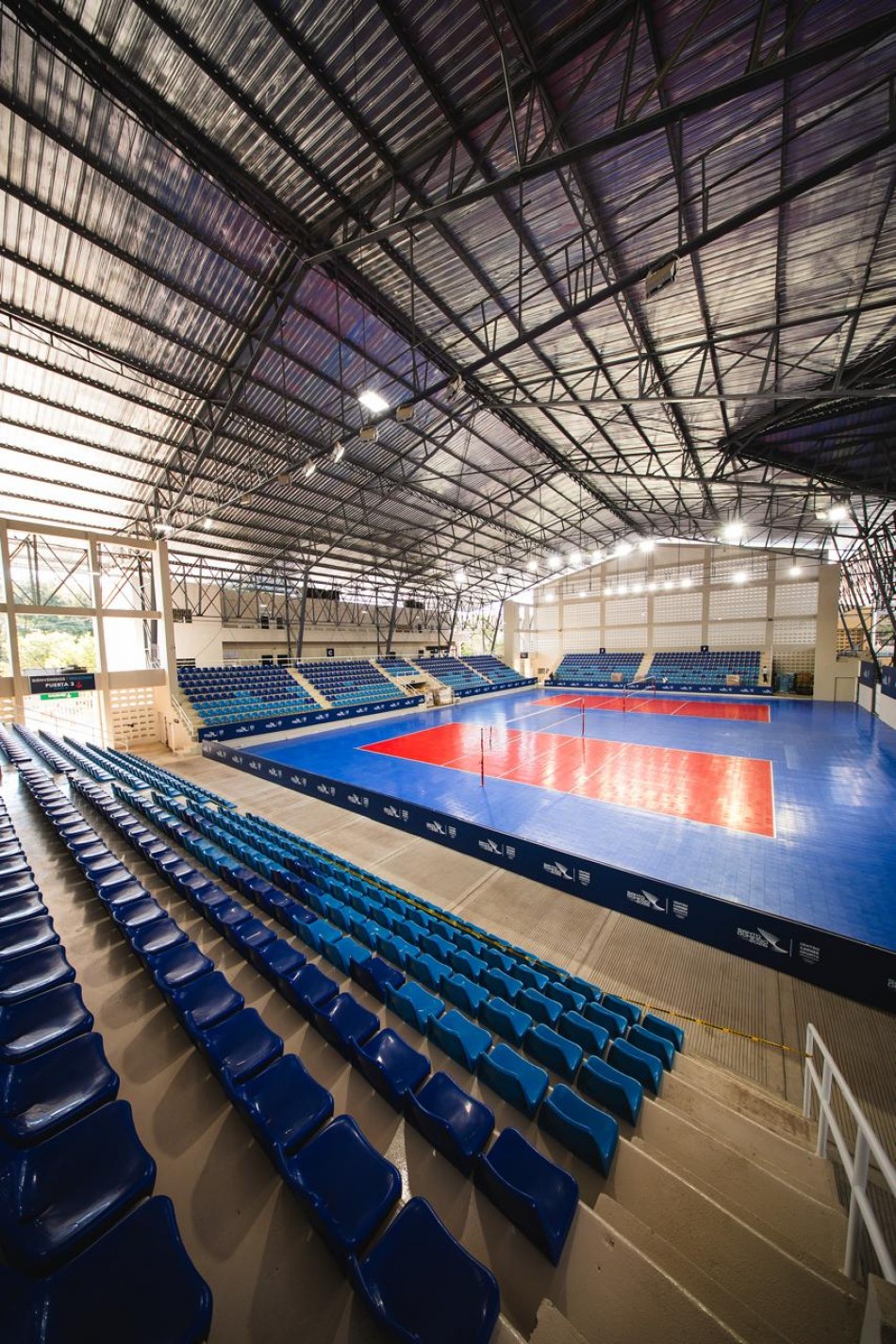 MIVHED inaugura moderno Pabell&oacute;n de Pr&aacute;ctica de Voleibol