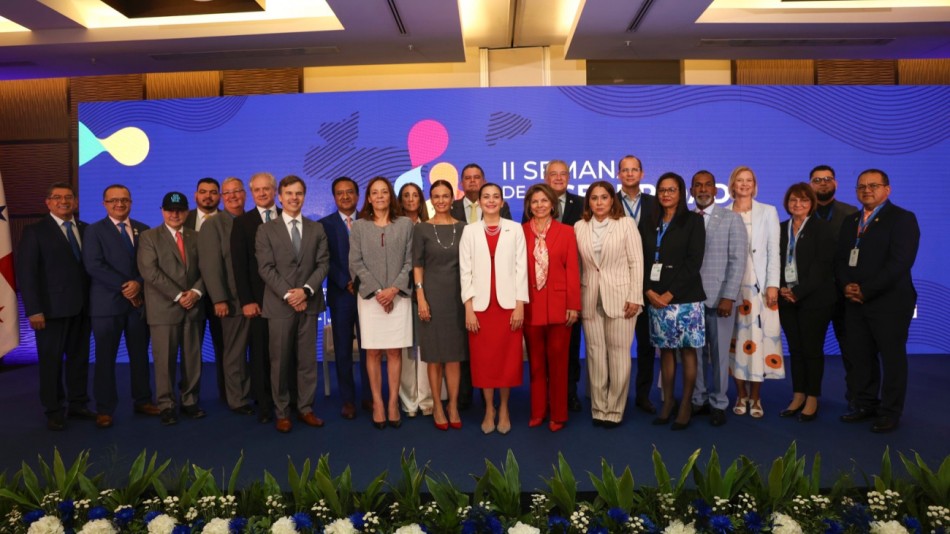 Ministra de la Mujer participa en panel sobre Pol&iacute;ticas P&uacute;blicas de Seguridad Ciudadana en Panam&aacute;