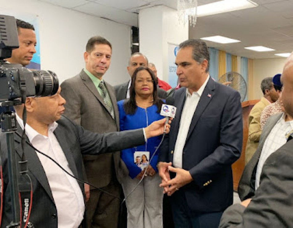 Diputada Servia Iris Familia agradece instalación de oficinas del SeNaSa en los Estados Unidos de Norteamérica