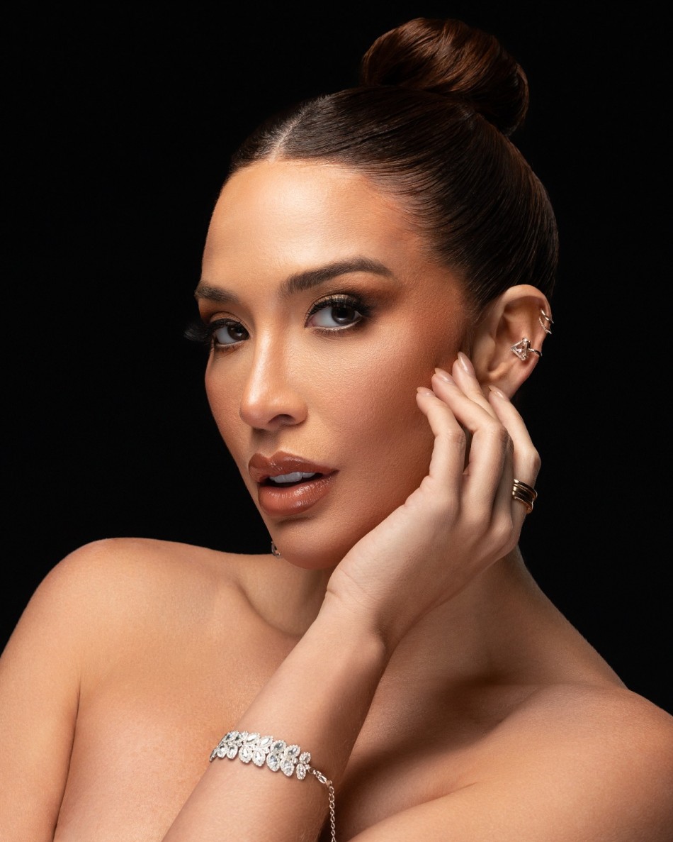 Luis Dom&iacute;nguez vestir&aacute; nuevamente a Gabi Desangles, 