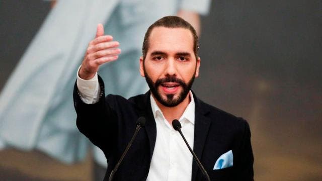 El presidente Bukele llama a salvadore&ntilde;os a votar para &laquo;seguir combatiendo a pandillas&raquo;