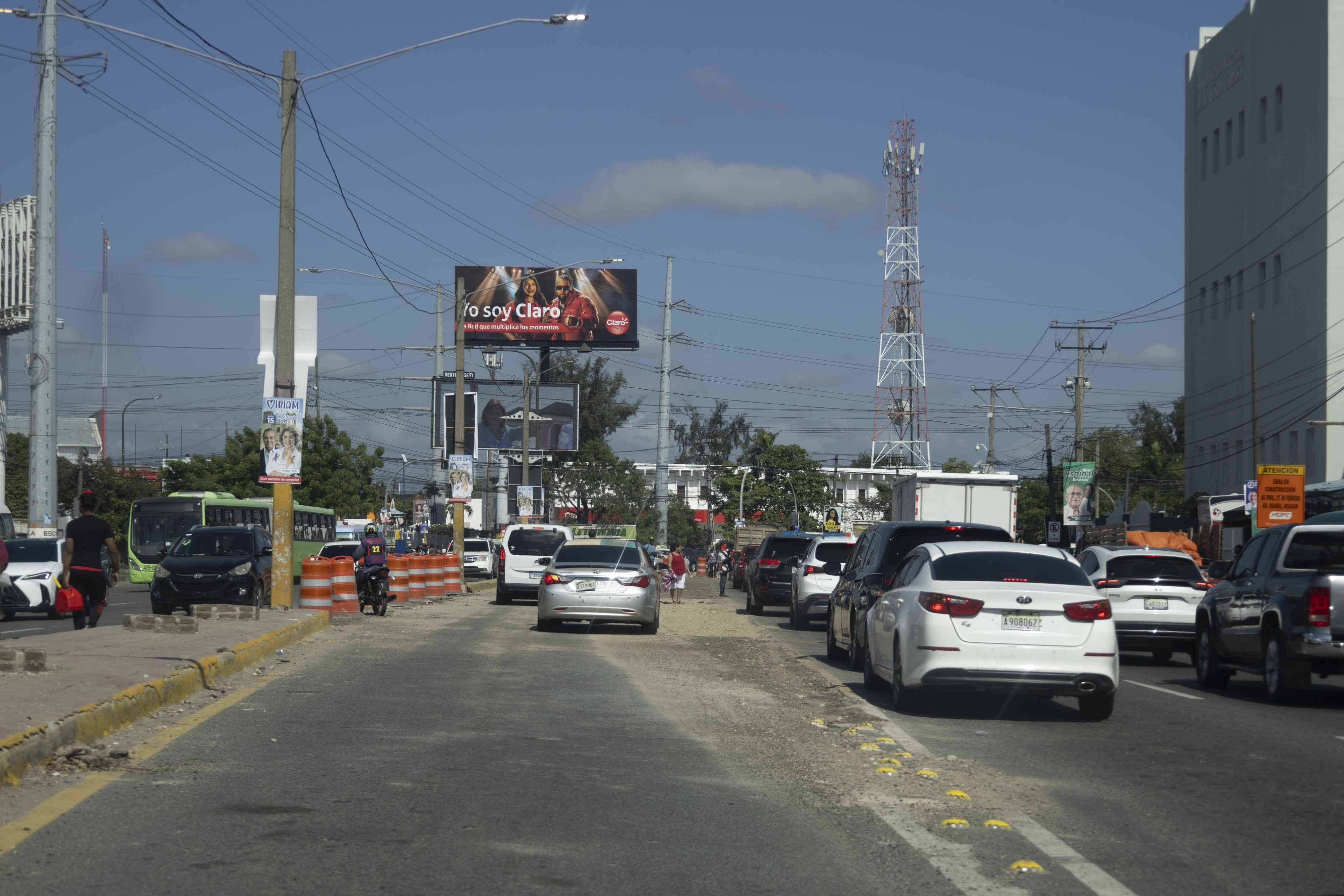 Obras P&uacute;blicas cambia el redise&ntilde;o de la soluci&oacute;n vial en la avenida 27 de Febrero con Luper&oacute;n