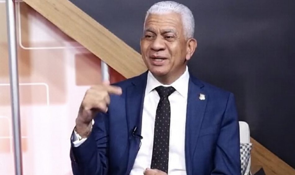 Propone 95 % de asamble&iacute;stas decidan sobre reelecci&oacute;n en RD