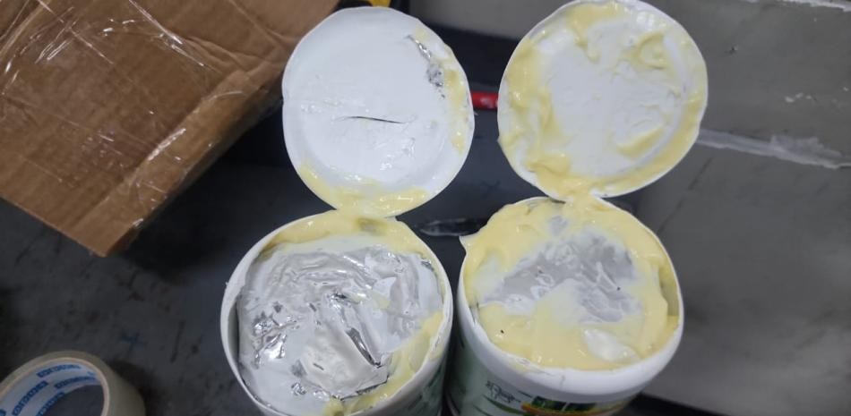Inposdom: Ocupan droga en frascos de tratamiento para el pelo que ser&iacute;a enviada a Estados Unidos