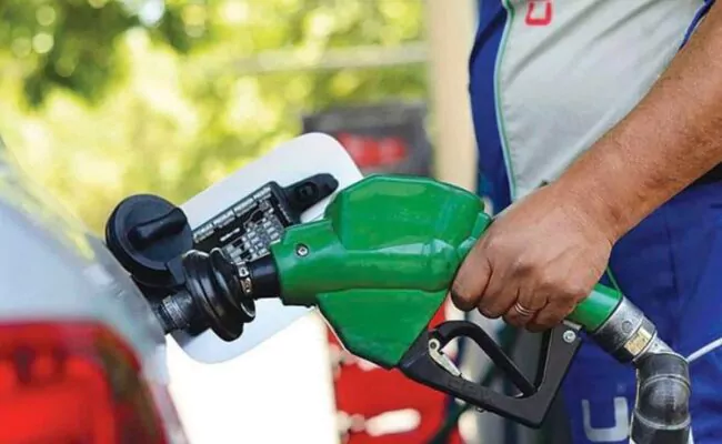 Gobierno congela los precios de los combustibles de mayor uso