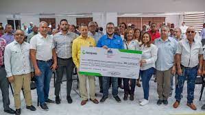 El FEDA entrega RD$13 millones para fomentar producci&oacute;n cacao