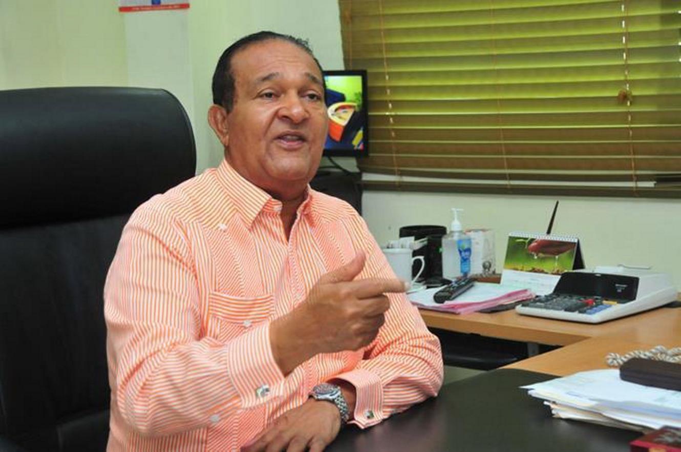 Senador Marte dice crece tr&aacute;fico haitianos con apoyo empresarios