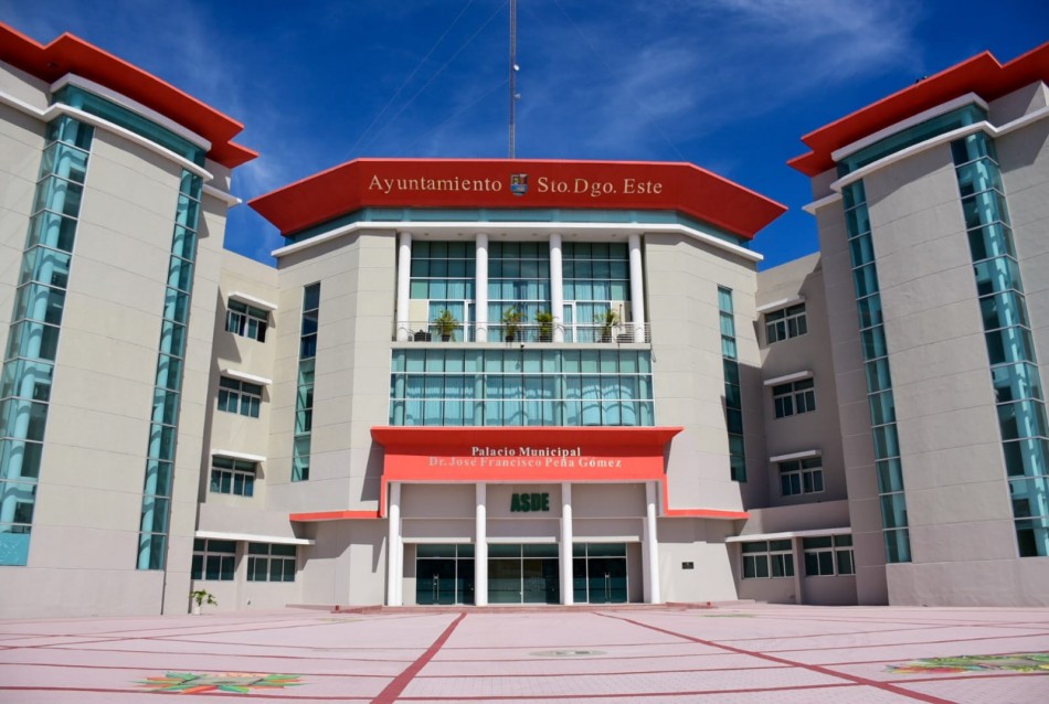 El Ayuntamiento de Santo Domingo Este ya pag&oacute; la regal&iacute;a a sus empleados 