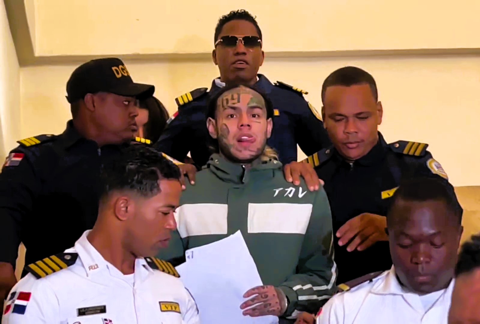 V&iacute;deo: La juez F&aacute;tima Veloz otorga libertad condicional a Tekashi 69x9ine