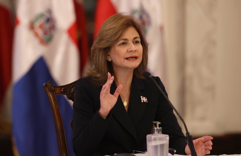 Raquel Pe&ntilde;a pide mejorar la educaci&oacute;n y afirma que  &ldquo;apenas tenemos dos a&ntilde;os y algo en el gobierno&rdquo;