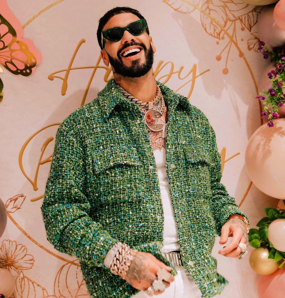 Anuel AA declarado en rebeld&iacute;a y emite orden en su contra por demanda millonaria
