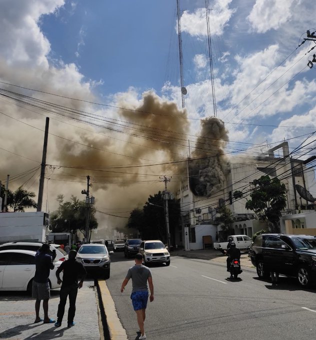 Se registra incendio en Canal del Sol