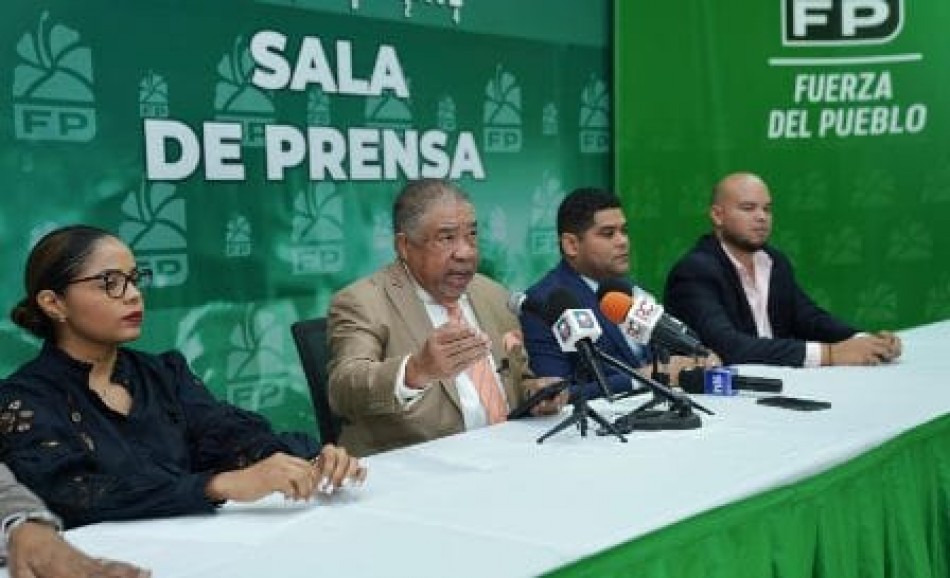 Fuerza del Pueblo rechaza designaci&oacute;n de Amparo Custodio como alcaldesa de La Vega