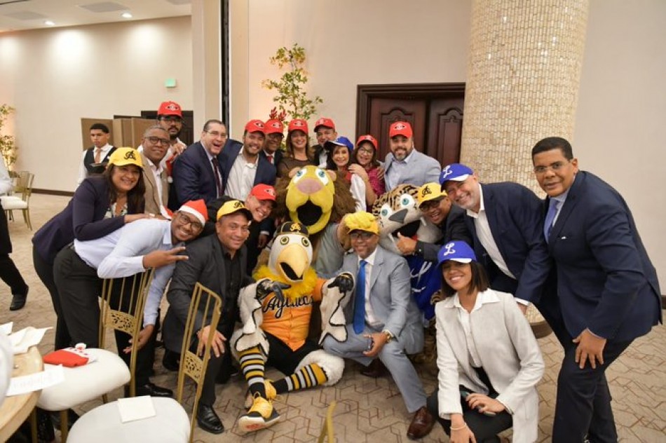 Presidente de la JCE agradece al equipo , delegados/as, suplentes del partidos, agrupaciones y movimientos políticos por el apoyo al beisbol