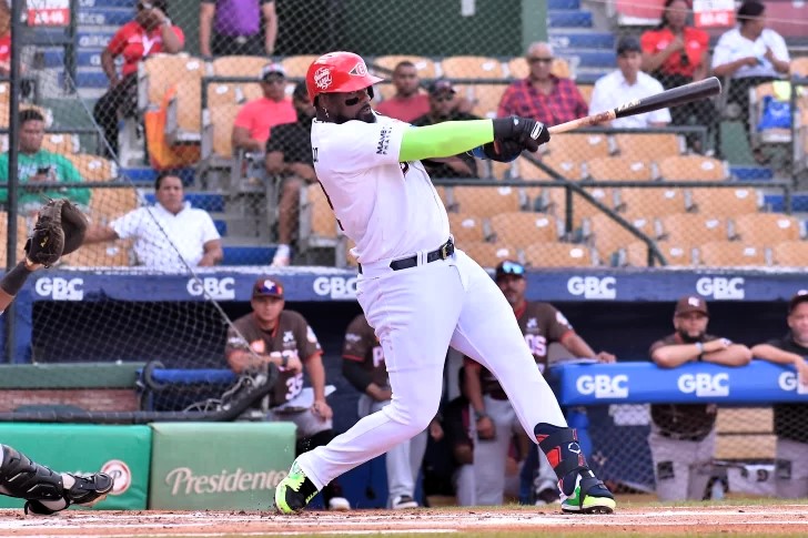 Franmil Reyes noveno del Escogido l&iacute;der en jonrones