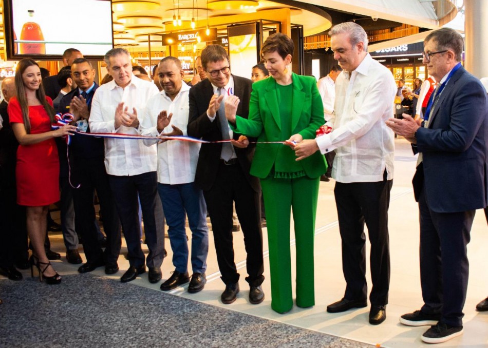 Director General del CESAC Acompaña al Presidente de la República en Inauguraciones Áreas del AILA