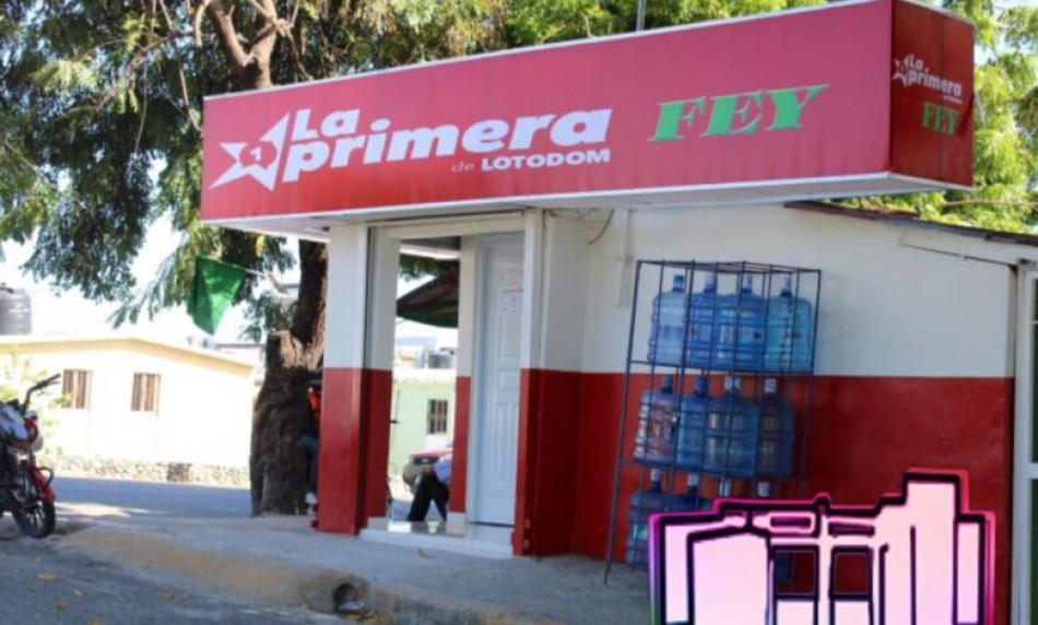 En San Juan: Banqueras con el grito al cielo, entre dos mil y dos mil quinientos pesos es su sueldo quincenal, no cuentan con seguros médicos y otras normativas que la ley exige.