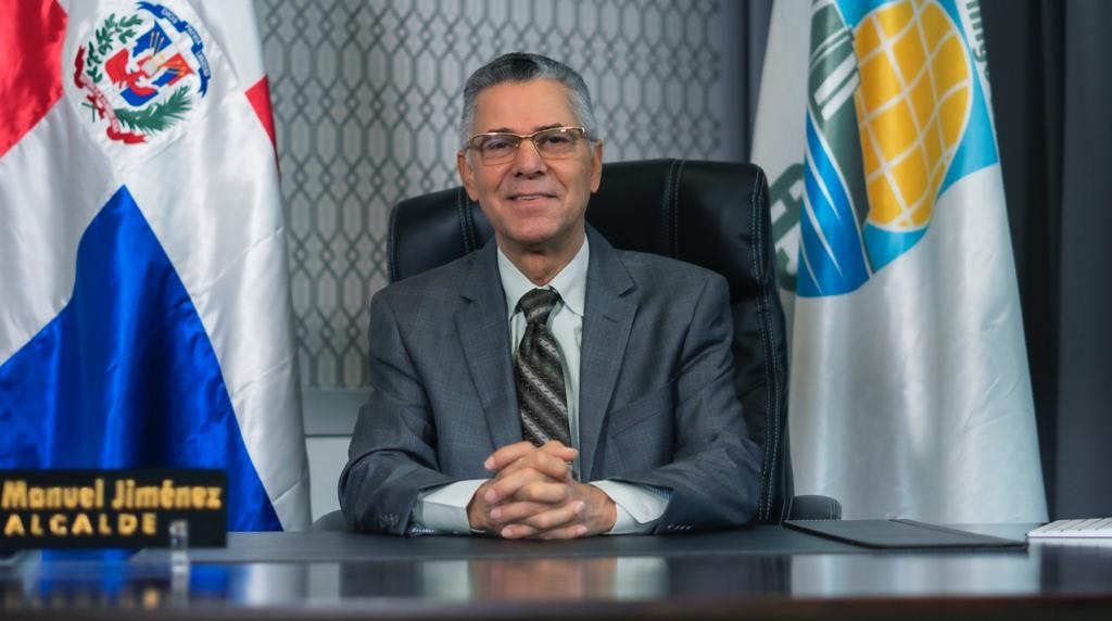 Alcalde Manuel Jim&eacute;nez gana batalla legal a depredadores de Santo Domingo Este