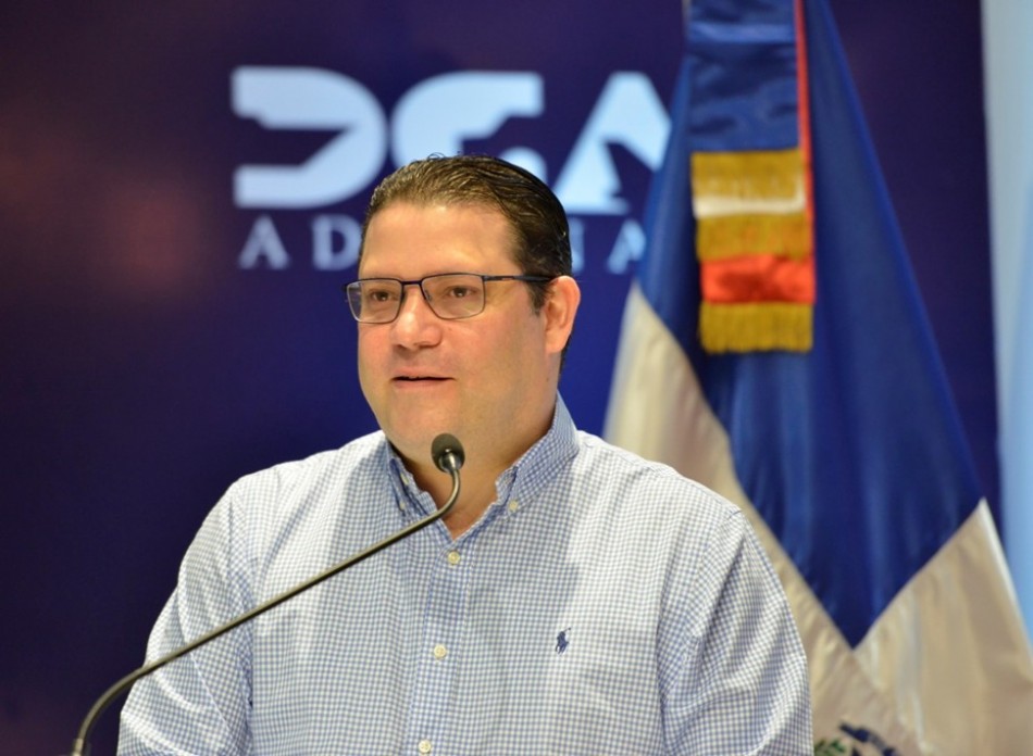 Sanz Lovatón: se está creando una nueva Aduanas en el país