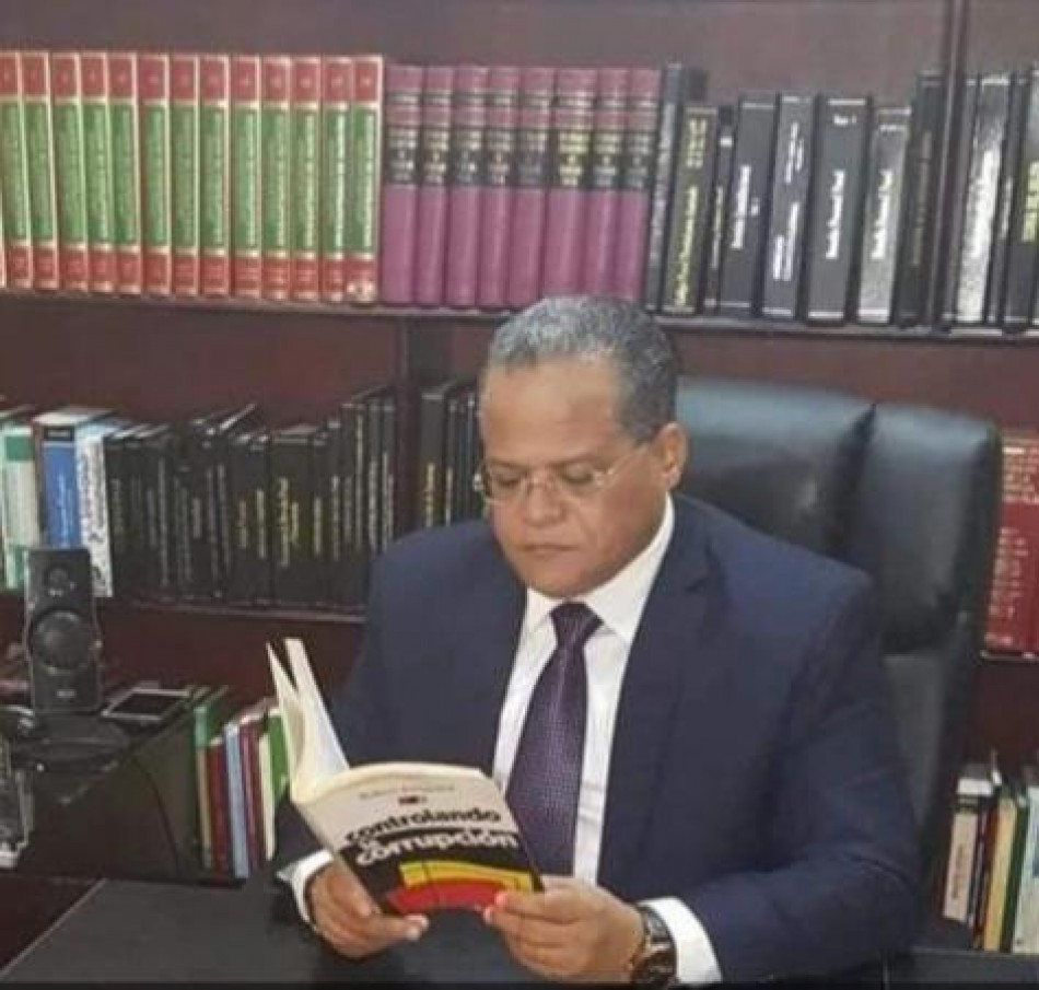 El presidente no confia en su partido por Jacobo colon 