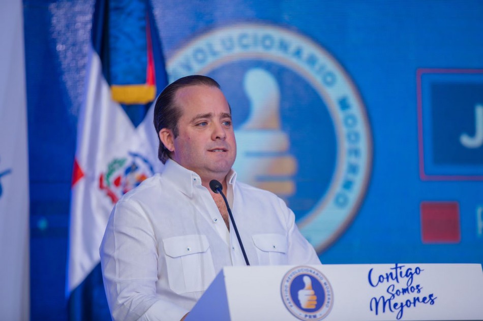 Paliza anuncia que Ito Bison&oacute; ingresa &ldquo;a dar fuerzas&rdquo; al PRM