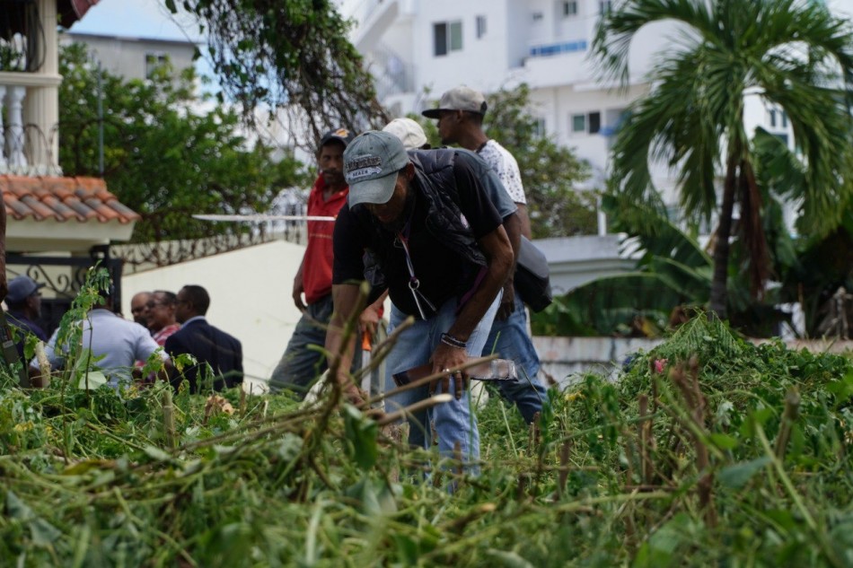 Ayuntamiento inicia intervención de 22 solares baldíos en Santo Domingo Este