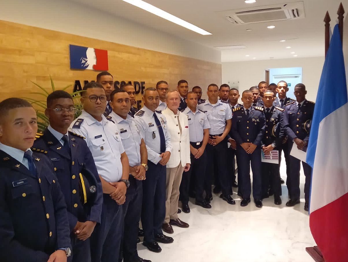 Militares FARD se capacitar&aacute;n en Martinica. 