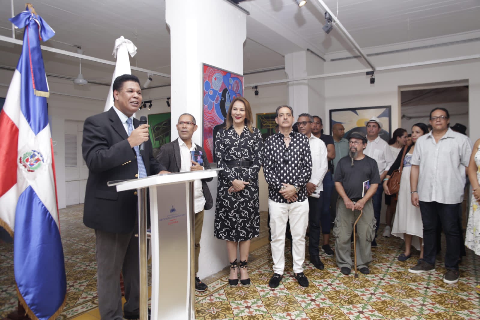 Ministra Germ&aacute;n encabeza acto de inauguraci&oacute;n de exposici&oacute;n en homenaje a Danilo de los Santos