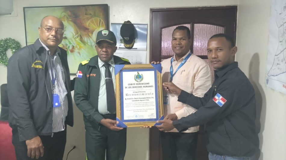 Comité Derechos Humanos de Villa Duarte resalta la laboral de Encarnación Medina