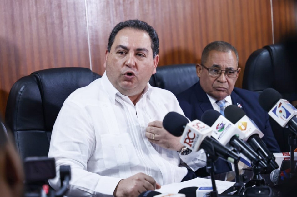 Cancelan al director de la Maternidad de Los Mina y encargada de Neonatolog&iacute;a