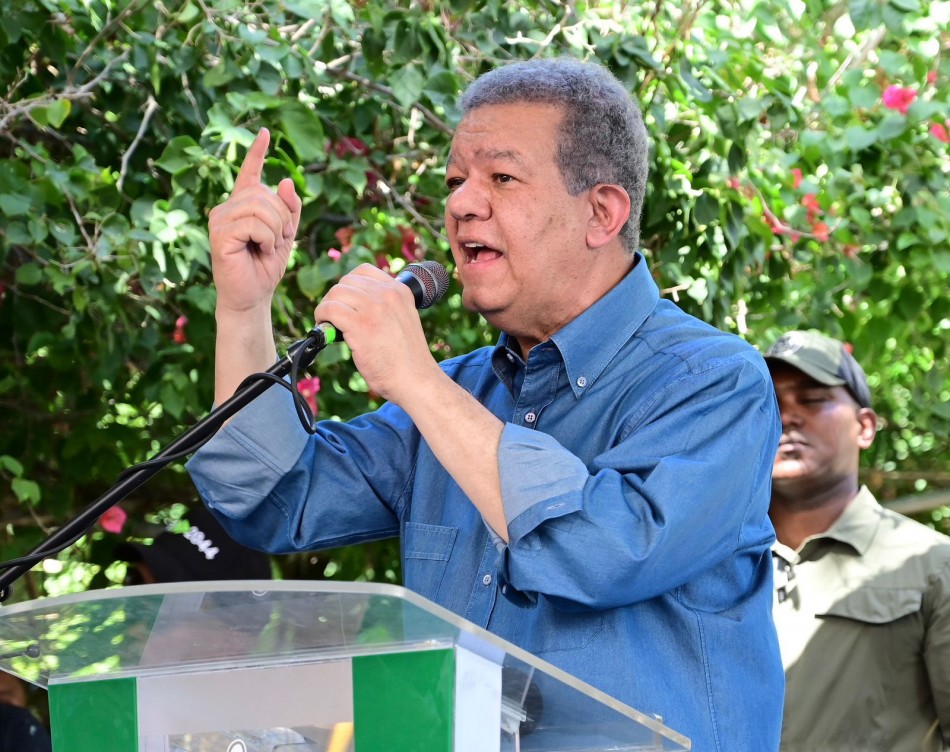Reelecci&oacute;n de Abinader &ldquo;es una yola que naufragar&aacute;&rdquo; por inflaci&oacute;n e inseguridad, asegura Leonel Fern&aacute;ndez