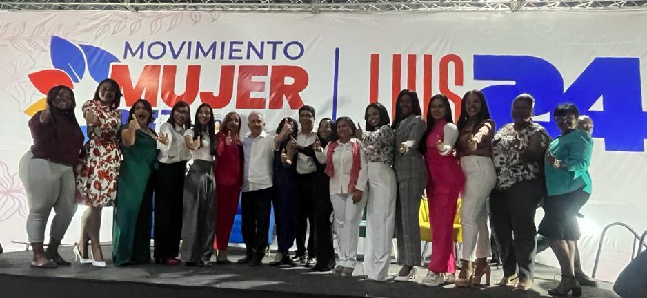 Mujer Red realiza primer conversatorio con regidoras del PRM en SDE