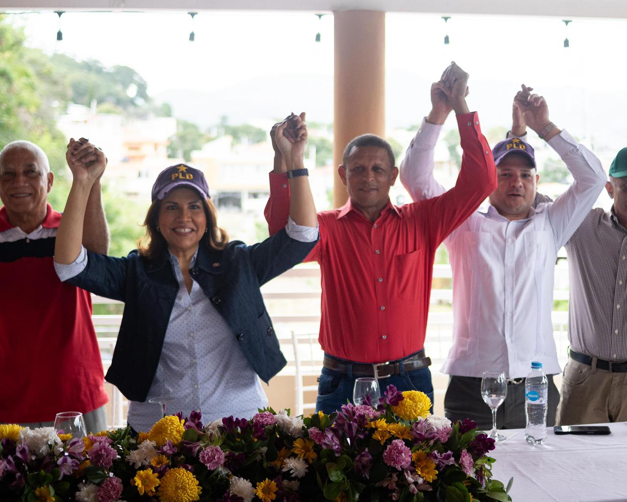 Encuentro hist&oacute;rico en San Jos&eacute; de Ocoa: Margarita Cede&ntilde;o se re&uacute;ne con los candidatos de la Alianza Rescate RD