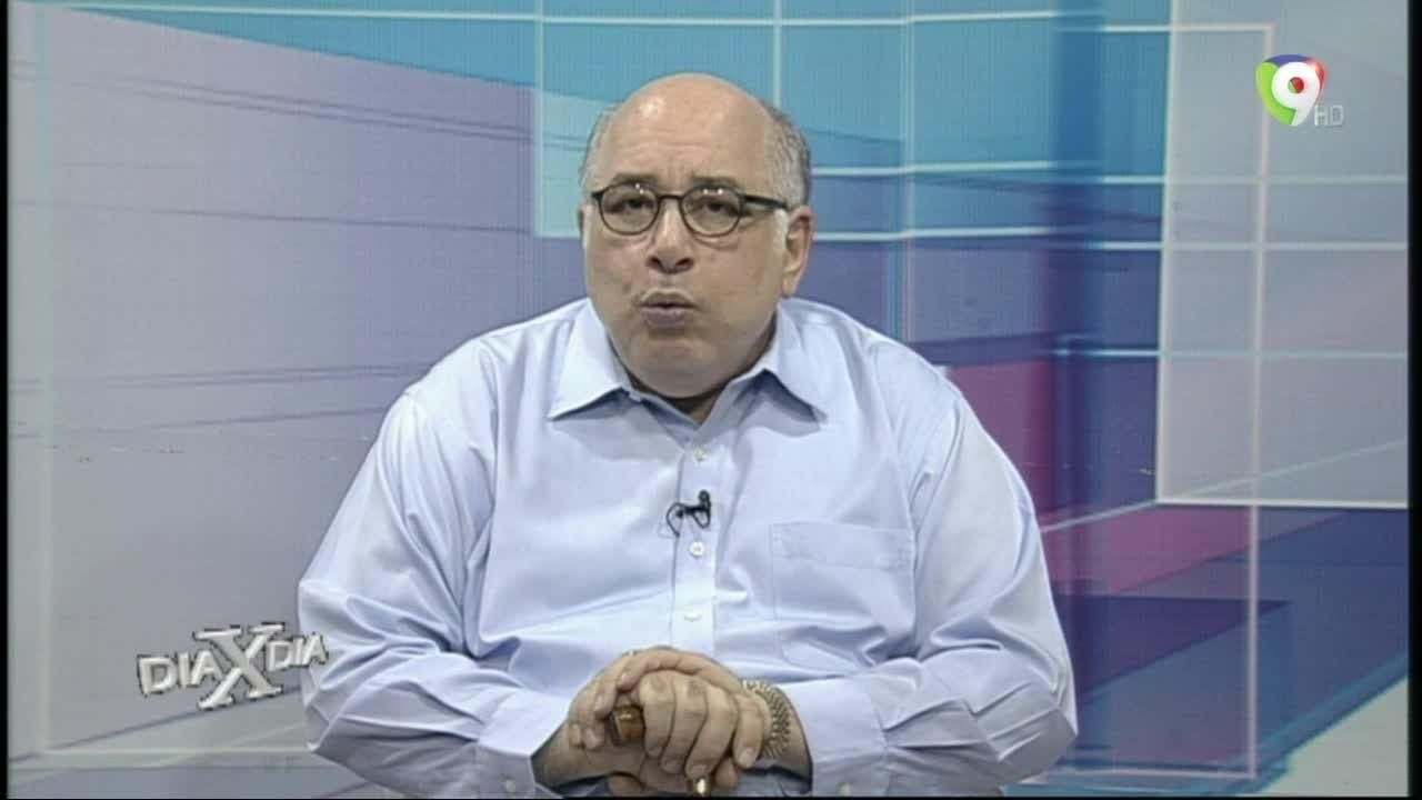 Danilo Cruz Pichardo porque sus trabajos son extremadamente breves de Jos&eacute; B&aacute;ez Guerrero 