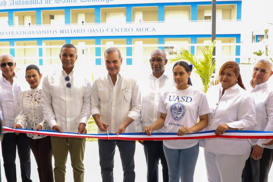 Presidente Abinader inaugura carretera Moca-Jamao- Sabaneta de Yasica, un liceo experimental y liceo centro UASD en Moca